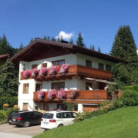 Apartment Haus Ganschitter
